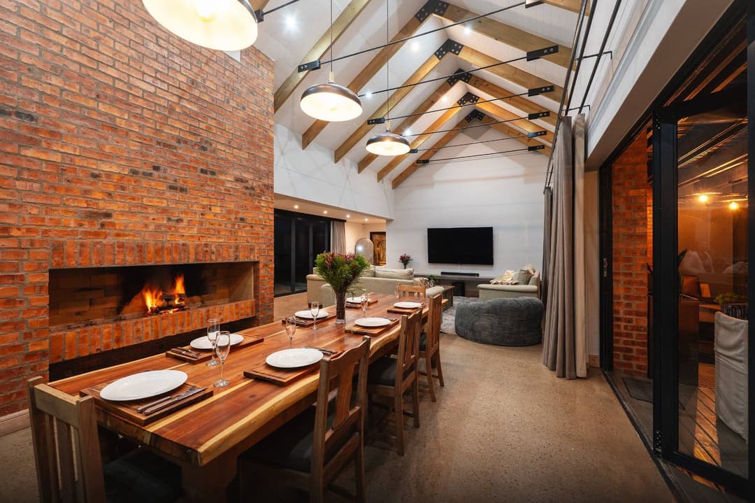 A comfortable dining area for meals, breakfasts and morning coffee